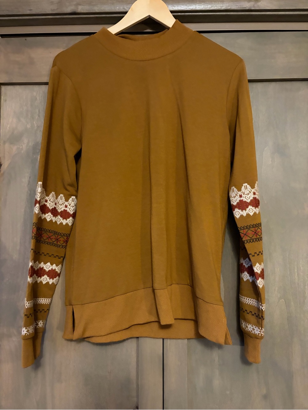 NWOT women’s long sleeve